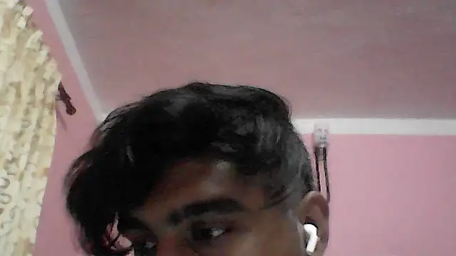 Snapshot of SweetFatBoy chatting on March 13, 4:23 pm SweetFatBoy online show from March 13, 4:23 pm