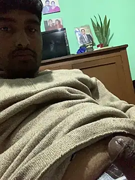 Snapshot of SweetFatBoy chatting on January 19, 4:00 pm SweetFatBoy online show from January 19, 4:00 pm