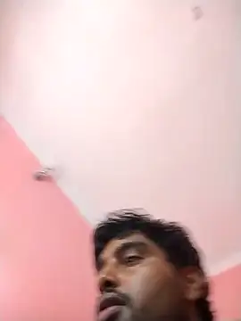 Snapshot of SweetFatBoy chatting on February 22, 10:58 am SweetFatBoy online show from February 22, 10:58 am