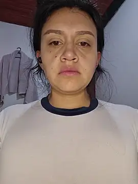 Snapshot of lombarlana-89 chatting on February 24, 12:36 pm lombarlana-89 online show from February 24, 12:36 pm