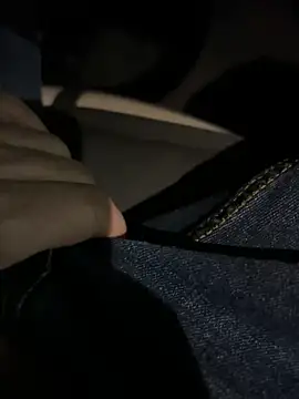 Snapshot of nikikkio chatting on December 27, 9:11 pm nikikkio online show from December 27, 9:11 pm