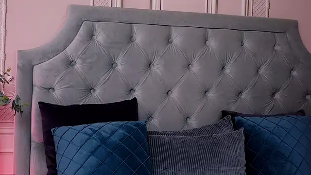 LucyAddison online show from February 11, 4:22 am