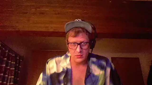 Bigthroaterboy online show from December 25, 6:41 pm