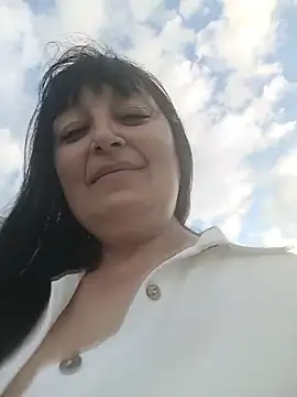 Snapshot of Women-pleasures chatting on June 9, 5:13 pm Women-pleasures online show from June 9, 5:13 pm