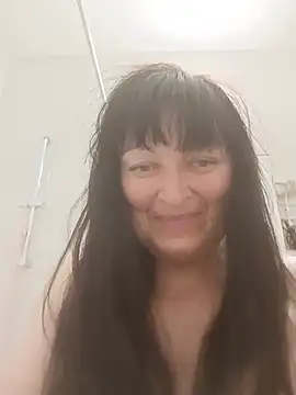 Snapshot of Women-pleasures chatting on July 13, 7:11 am Women-pleasures online show from July 13, 7:11 am