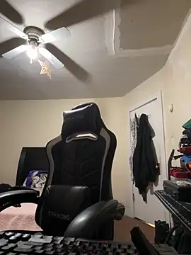 YandereDemon online show from September 18, 4:36 am