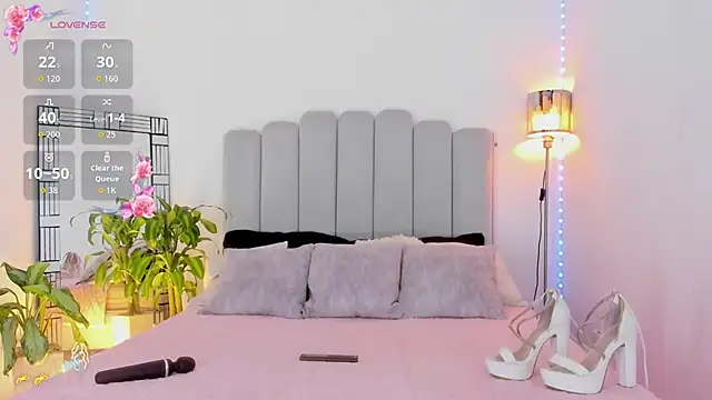 Scarlett Steelee online show from May 24, 10:59 pm