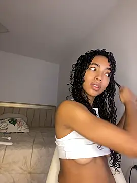 Snapshot of nicoleebony1 chatting on June 26, 4:00 pm nicoleebony1 online show from June 26, 4:00 pm