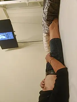 Snapshot of Jossi15 chatting on October 27, 9:41 pm Jossi15 online show from October 27, 9:41 pm