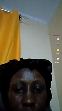 black sexy queen online show from July 8, 7:18 pm
