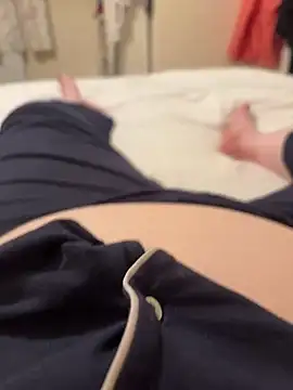 Snapshot of curvygirll2 chatting on January 12, 11:47 pm curvygirll2 online show from January 12, 11:47 pm