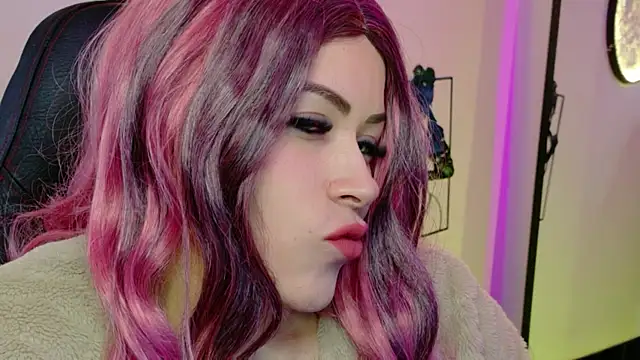 Snapshot of Natalia_Montoya chatting on July 13, 10:18 am Natalia Montoya online show from July 13, 10:18 am