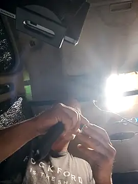 FloppyPickle4u online show from April 18, 9:26 pm