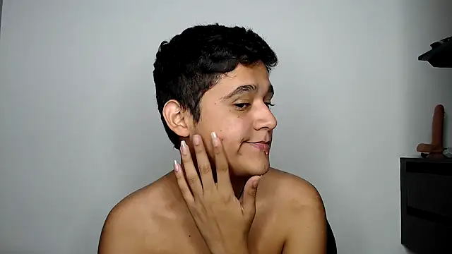 kaiine190 online show from April 19, 6:56 am