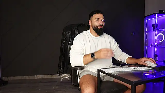 mattmasterss online show from May 27, 9:23 pm