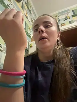 AlisaKissss online show from April 15, 7:32 pm