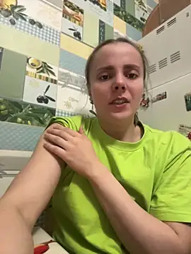 AlisaKissss online show from April 16, 7:36 pm