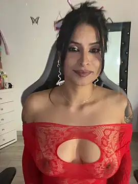 Snapshot of _elektrah chatting on May 2, 10:48 pm elektrah online show from May 2, 10:48 pm