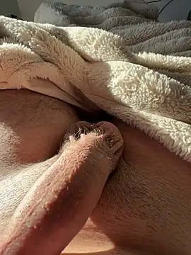 fuckitzer online show from February 6, 3:37 pm