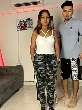 royalgirls x online show from December 2, 1:33 am