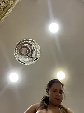 ThaniaJones online show from March 19, 11:47 am