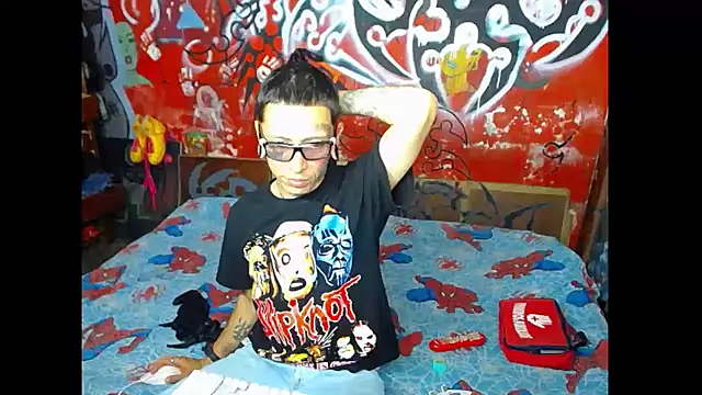 deivid estrada online show from February 17, 6:15 pm