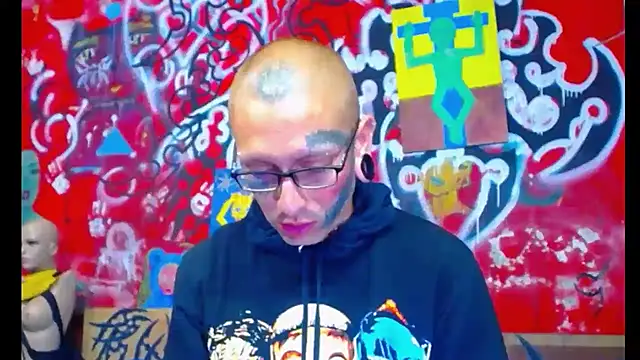 deivid estrada online show from September 25, 4:11 pm