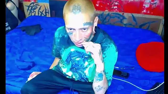 deivid estrada online show from October 2, 4:14 pm