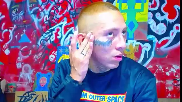 deivid estrada online show from October 9, 4:05 pm