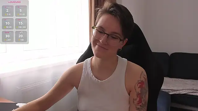 JessieFlower online show from April 10, 8:08 am