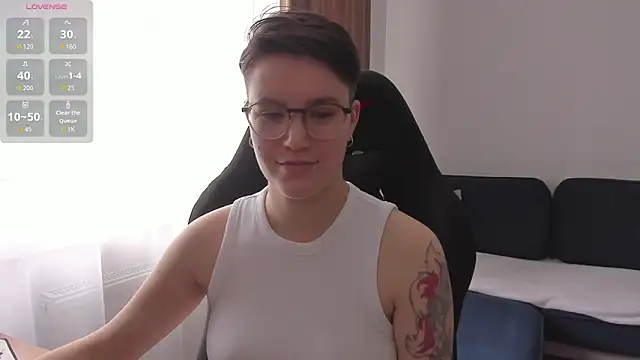 JessieFlower online show from June 18, 7:41 am