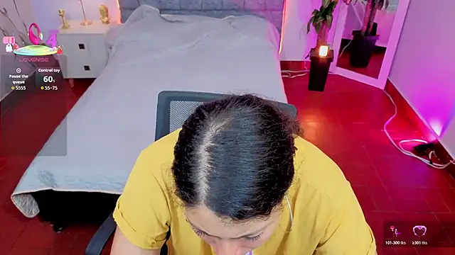 Lana stone  online show from March 4, 3:23 am