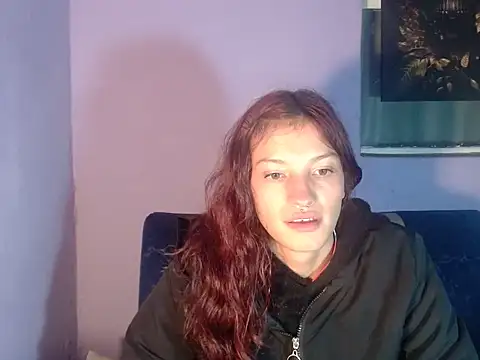 Emma-Wilson online show from July 18, 8:18 am