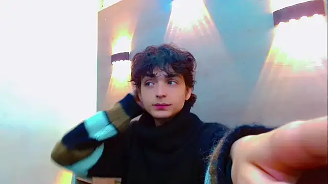 Snapshot of Sr_BonnyEthan chatting on January 10, 2:08 pm Sr BonnyEthan online show from January 10, 2:08 pm