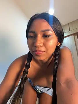 Snapshot of Barbiebrunette_ chatting on September 22, 6:48 am Barbiebrunette online show from September 22, 6:48 am