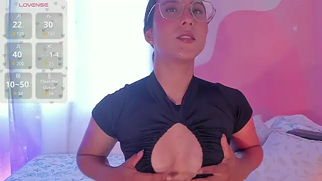 DaraBeckett online show from April 17, 10:02 pm