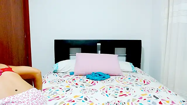 emely sexx20 online show from March 17, 11:32 pm