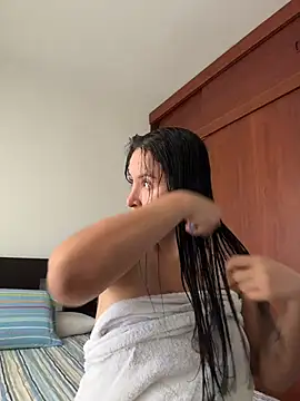 emely sexx20 online show from January 14, 4:23 pm