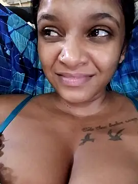 Indianqueen03 online show from April 9, 6:35 pm