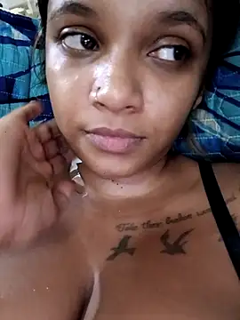 Indianqueen03 online show from April 16, 5:03 pm