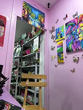 Snapshot of Rousse92 chatting on January 13, 10:37 pm Rousse92 online show from January 13, 10:37 pm