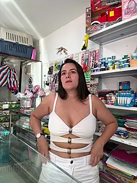 Snapshot of Rousse92 chatting on February 21, 9:49 pm Rousse92 online show from February 21, 9:49 pm