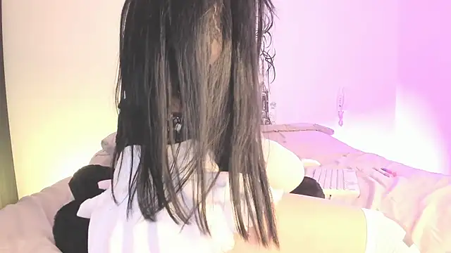 annie gh online show from June 14, 1:46 pm