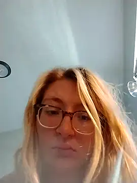 xWhoreAbleX Pika online show from May 3, 1:50 pm