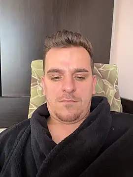 Huge cock22cm online show from March 1, 10:06 am