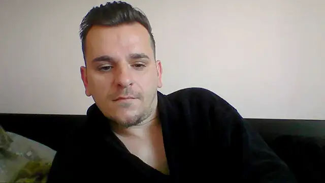 Huge cock22cm online show from April 19, 5:40 am