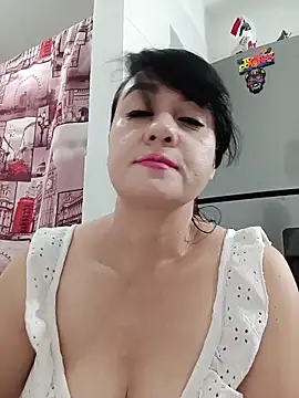 taalia online show from February 8, 3:21 am