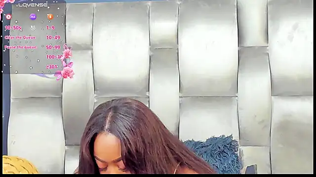 Snapshot of CamilaBenitez chatting on July 21, 9:28 pm CamilaBenitez online show from July 21, 9:28 pm