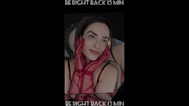 Snapshot of Camilla__one__ chatting on January 19, 1:53 am Camilla one online show from January 19, 1:53 am