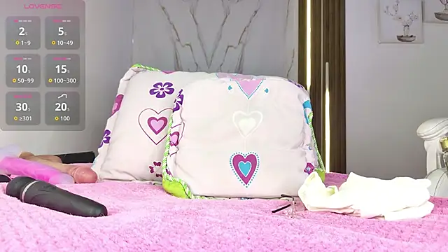 mia 099 online show from March 17, 8:23 pm